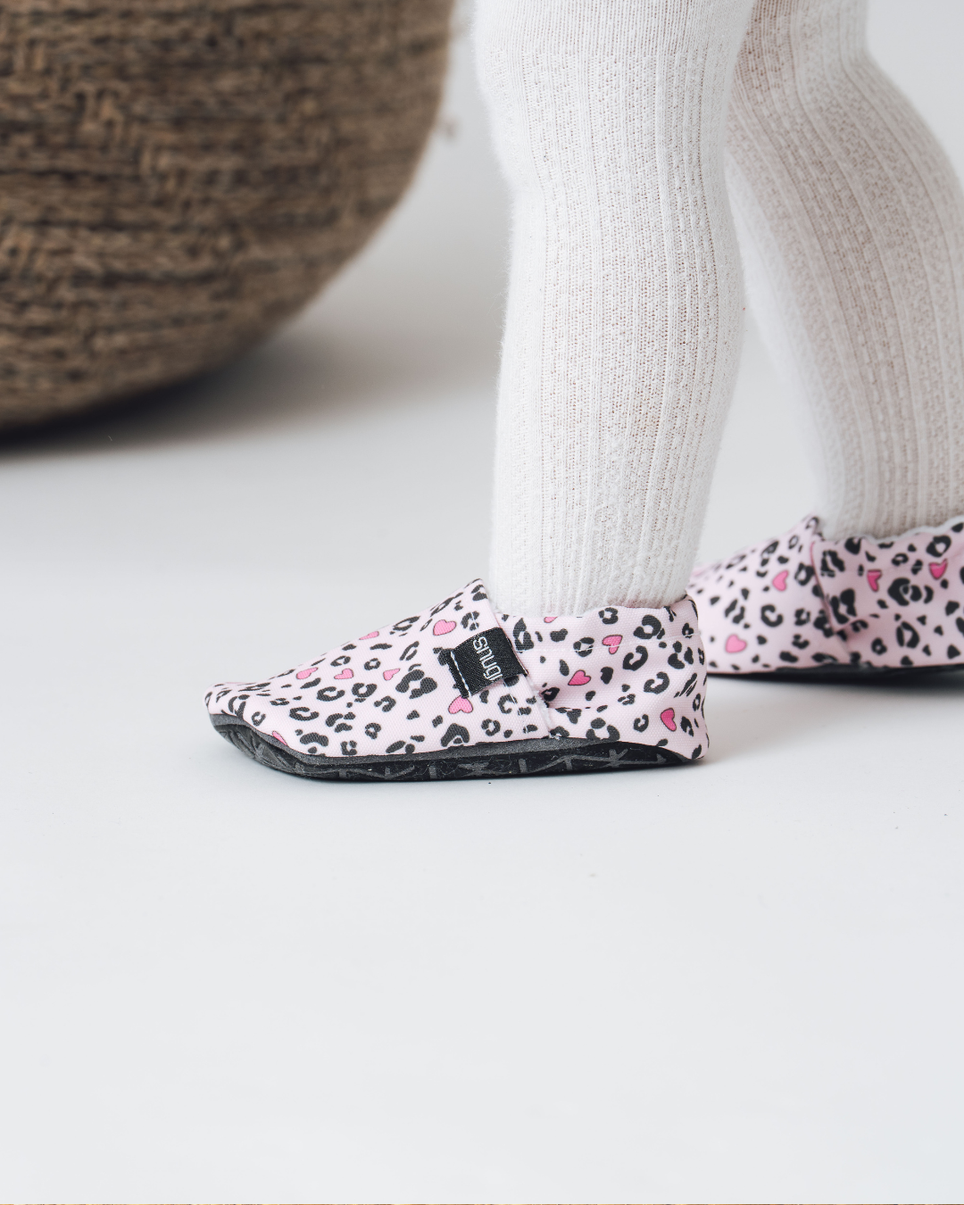 Barefoot slippers Leopard Hearts