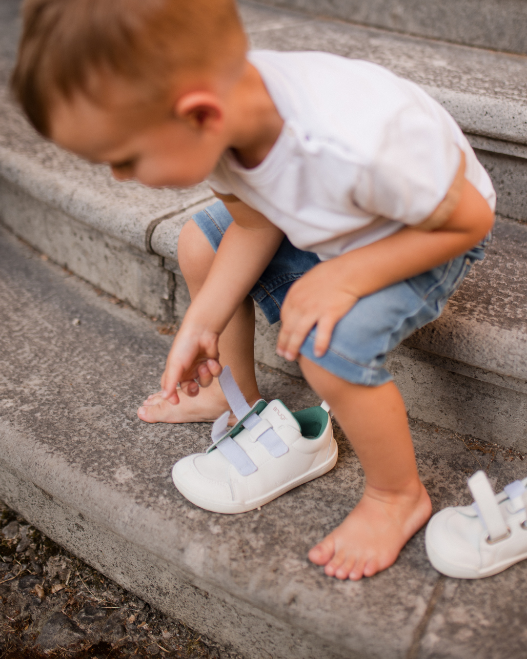 Explorer Barefoot - White