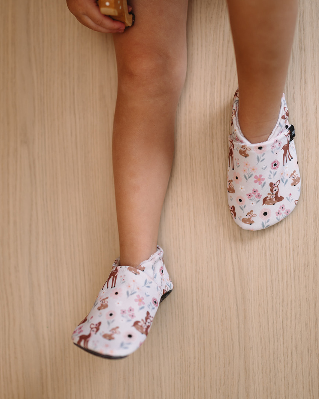 Barefoot slippers BAMBI