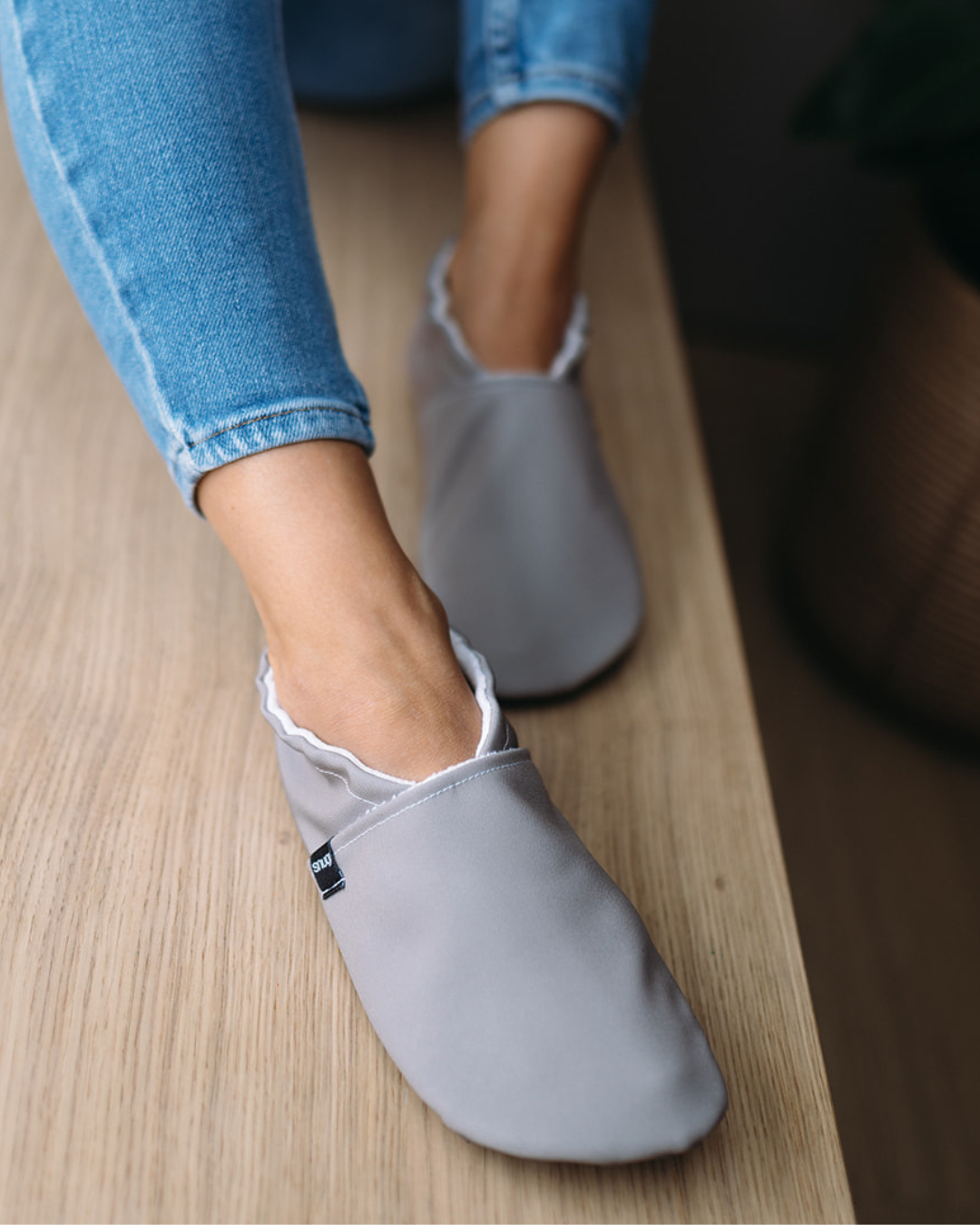 Barefoot women's slippers STONE GREY