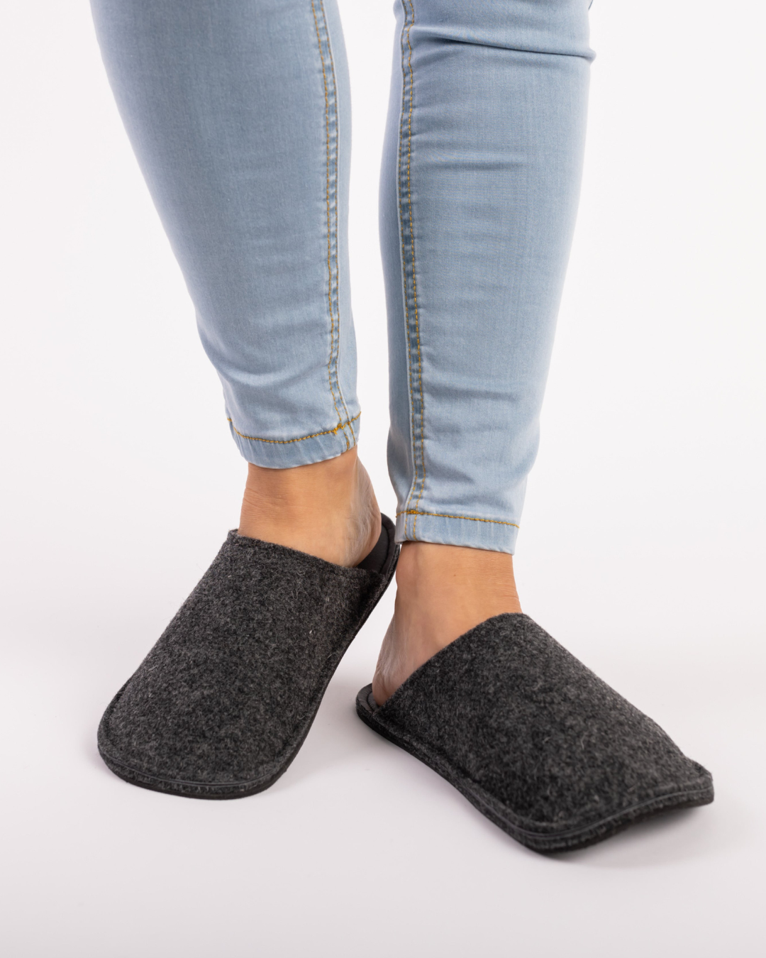 Women's FELT SLIPPERS Dark grey