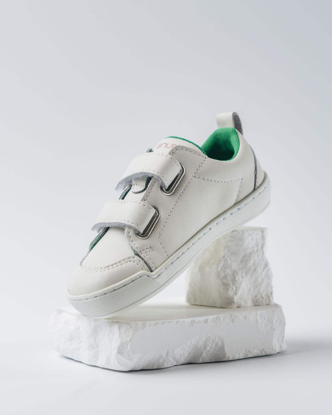 Explorer Barefoot - White