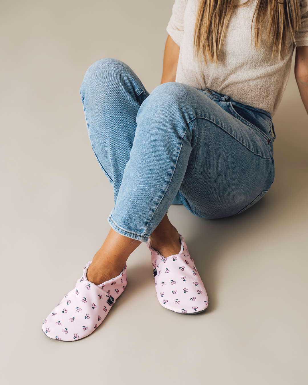 Barefoot women's slippers Cherries