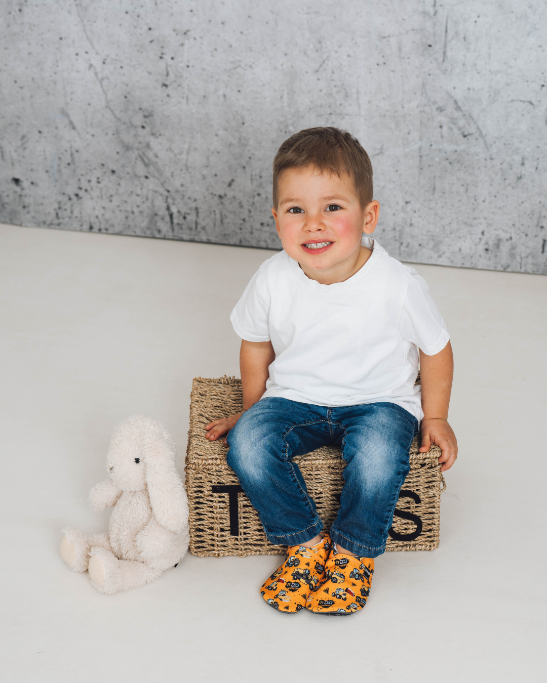 Barefoot Shoes Diggers