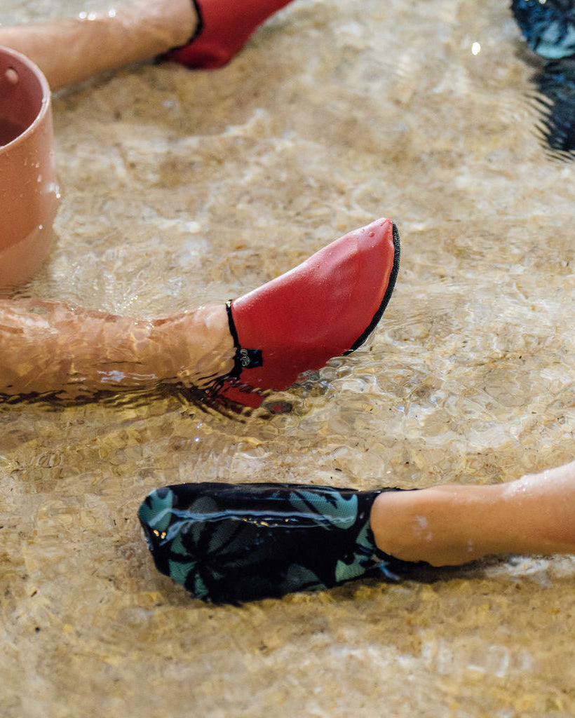 WATER SLIPPERS Coral