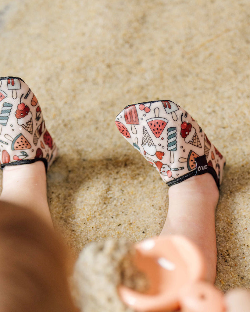 WATER SLIPPERS Sweets