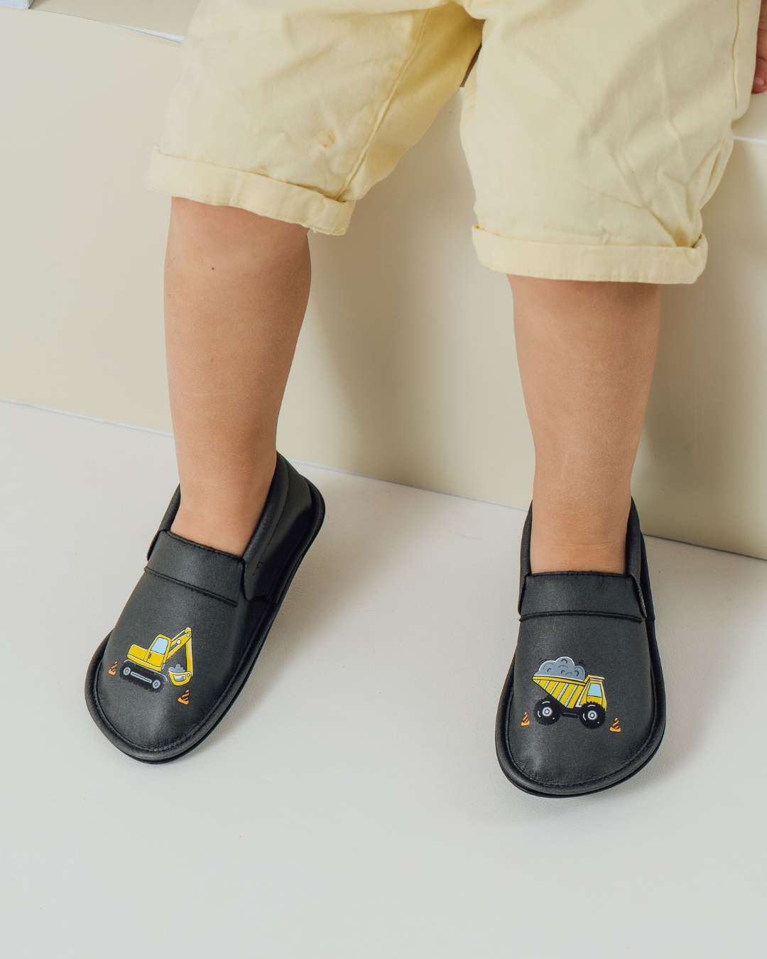 KickUP - Construction Vehicles